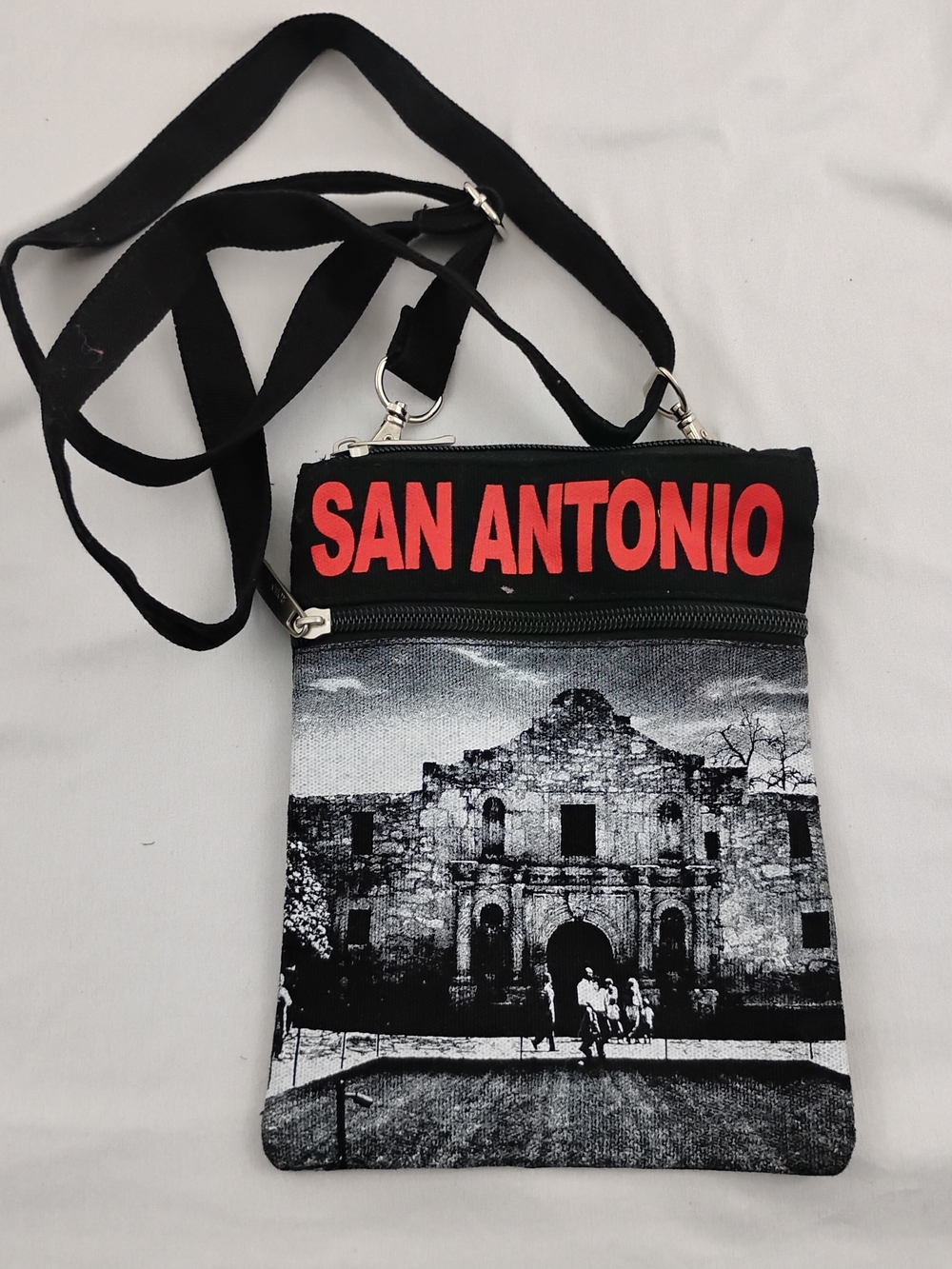 Robin Ruth Black Pouch Purse Crossbody with Red Lettering San Antonio